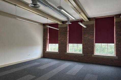 Office to rent Image 4