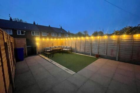 Rear Garden....jpg