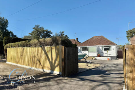 Ferndown, BH22 - property photo