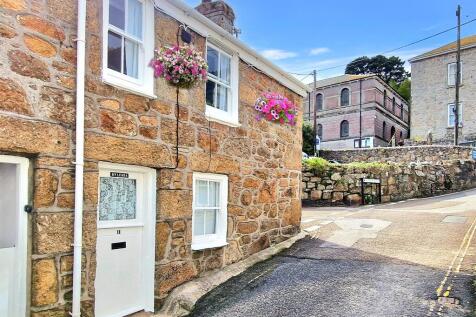 2 Bedroom Character Cottage For Sale