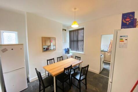 Kedleston Avenue, Victoria Park photo 3
