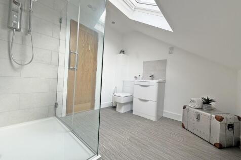 Ensuite Shower Room