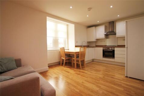 Kitchen/Living Area