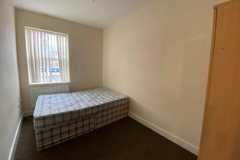 Portswood Road photo 4
