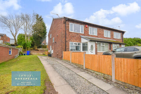 Beautifully Presented Two Bedroom Apartment with 