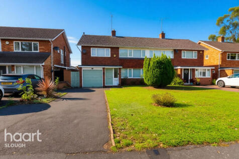3 Bedroom Semi-Detached in SL3 7BB