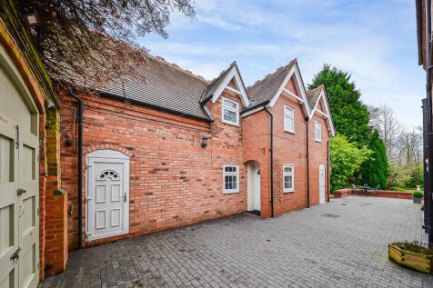 7 bed, 5 bath Detached in Birmingham - Photo 34
