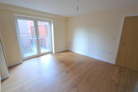 Crecy Court, Lee Circle, Leicester photo 3