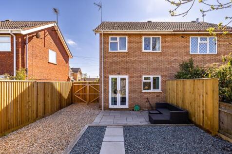 22 Angell Lane (Holbeach)-7.jpg