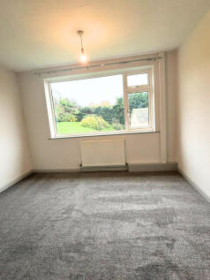 Park Crescent, Washingborough, LN4 photo 4