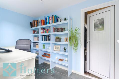 HOLT - Heulfron Bettws Cedewain-13.jpg