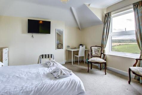 Hotel for sale Image 9