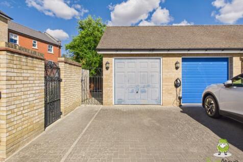EweMove Estate Agents Basingstoke - Rockbourne Roa
