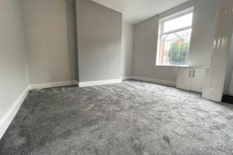 High Barn Street, Royton photo 3