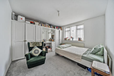 1303579-21-6849a7...