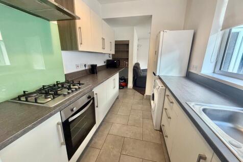 Grimsby Terrace, NOTTINGHAM photo 4