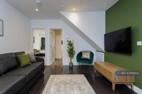 Spacious Lounge For Relaxation With Housemates