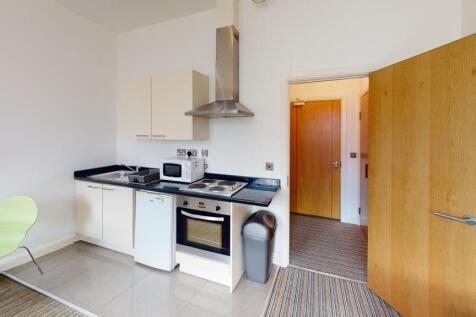 F13-Carlton-Chambers