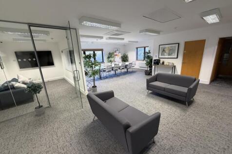 Photo 19-12-2025, 09 36 49.jpg