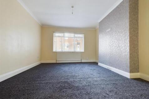 Hedworth Terrace, Houghton Le Spring photo 4
