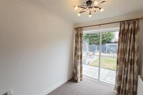 Venables Way, Middlewich photo 4