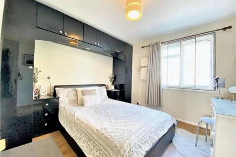 Cowley Road, Uxbridge, UB8 photo 3