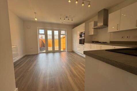 Bennett Place, Heald Green photo 4