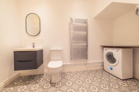 ward-winning Media team on EVERY Listing_8