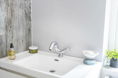 Stanton Manor ph5...