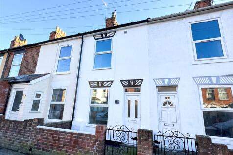 3 Bedroom Terraced in NR32 1TW