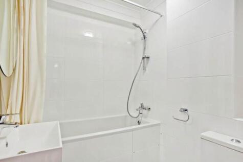 Bathroom2.jpg