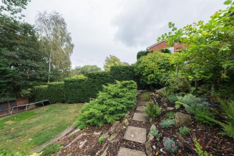 6 Warren Close-033.jpg