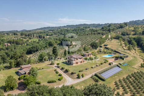 Esterno