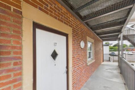 CAM01835G0-PR0235...