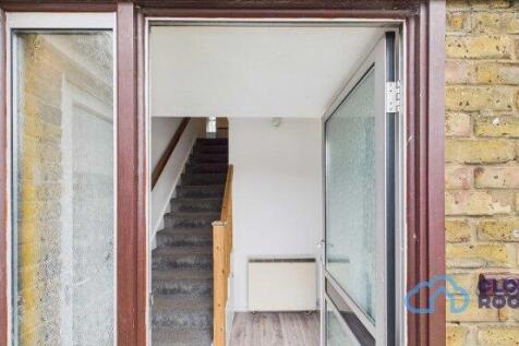 cedar-road-al10-8nz-1022943