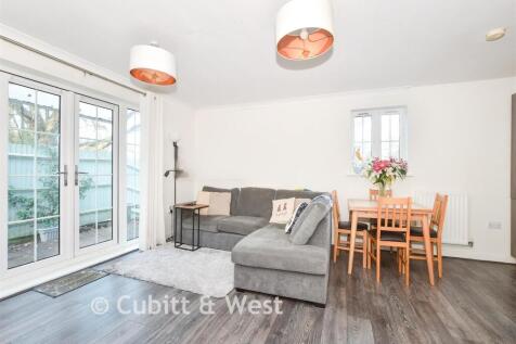 Kitchen/Lounge /Dining Room.
