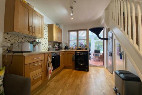 WOKING photo 3