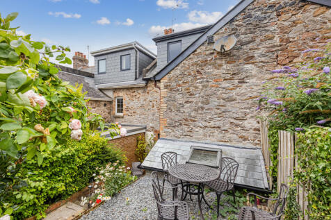 A03 - 3 Somerset Place, Totnes - 250728