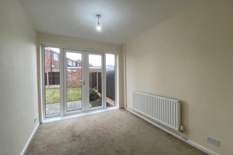 10 Meadow Grove, Bedale photo 4