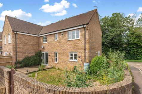 18 Thenford Road, Middleton Cheney-16.jpg