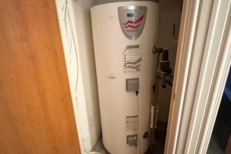 Electric water heate