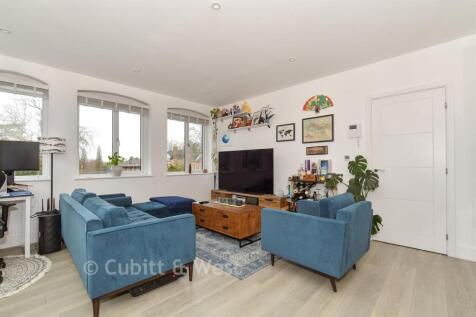 Lounge/Kitchen
