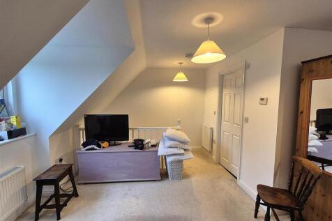 Principal bedroom.jpg