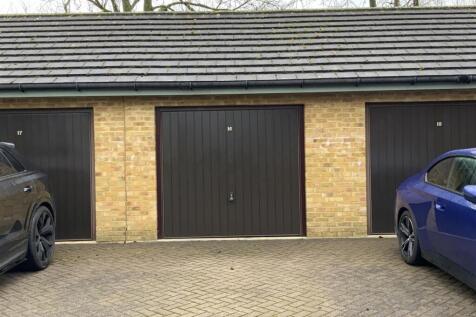 Garage &amp; Parking Space
