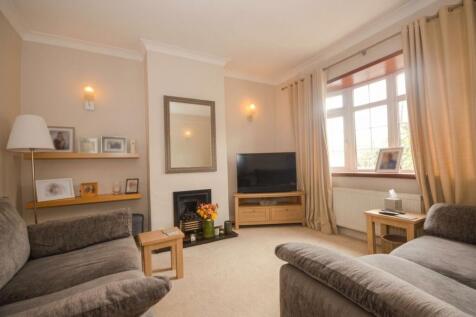 Horseshoe Crescent, Beaconsfield, HP9 photo 4