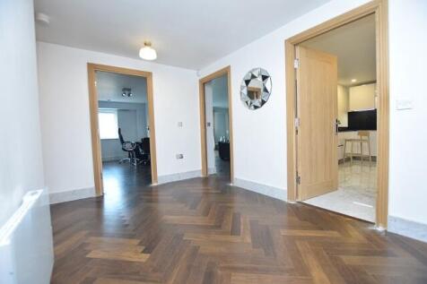 Royal Plaza, 2 Westfield Terrace, S1 4GG photo 4