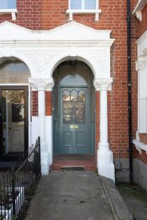 Upper Walthamstow Road, E17