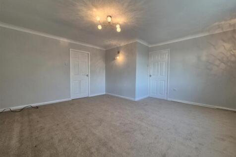 High Croft Close, Dukinfield photo 5
