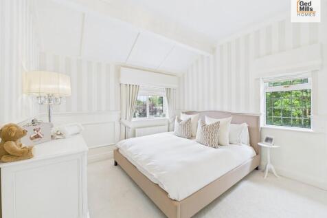 CAM04261G0-PR0080...