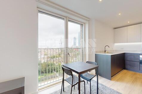 Silverleaf House,  Heartwood Boulevard, Acton, London W3 photo 3
